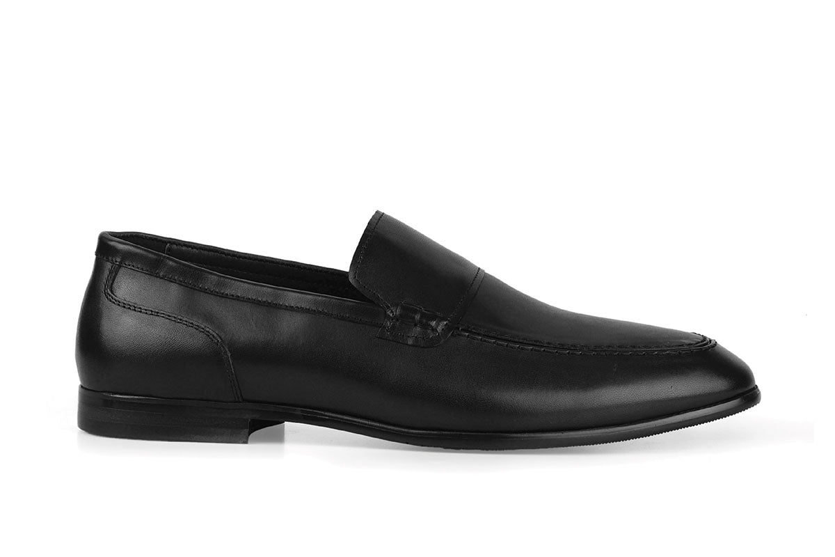 Sledgers Cassel Slim Slip-on Loafer - Black