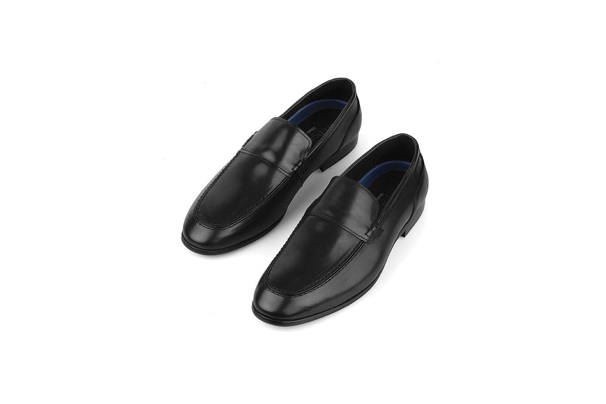 Sledgers Cassel Slim Slip-on Loafer - Black