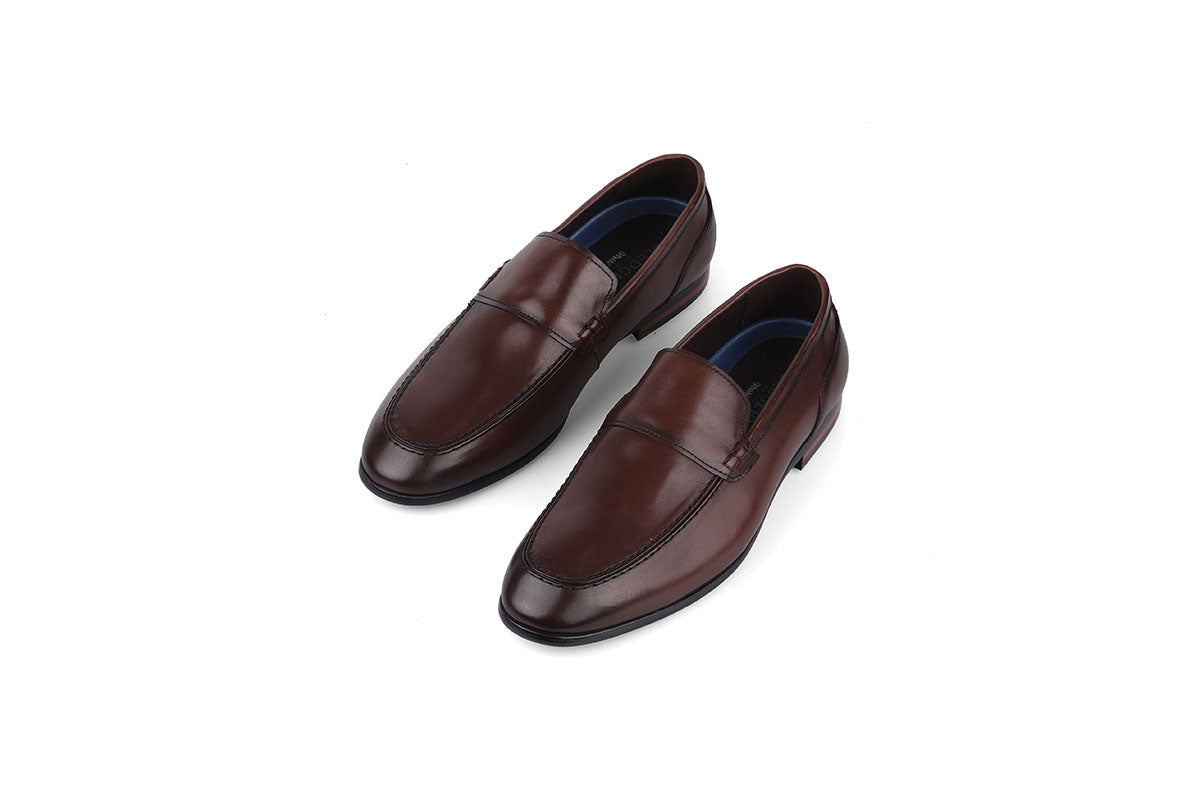 Sledgers Cassel Slim Slip-on Loafer - Coffee