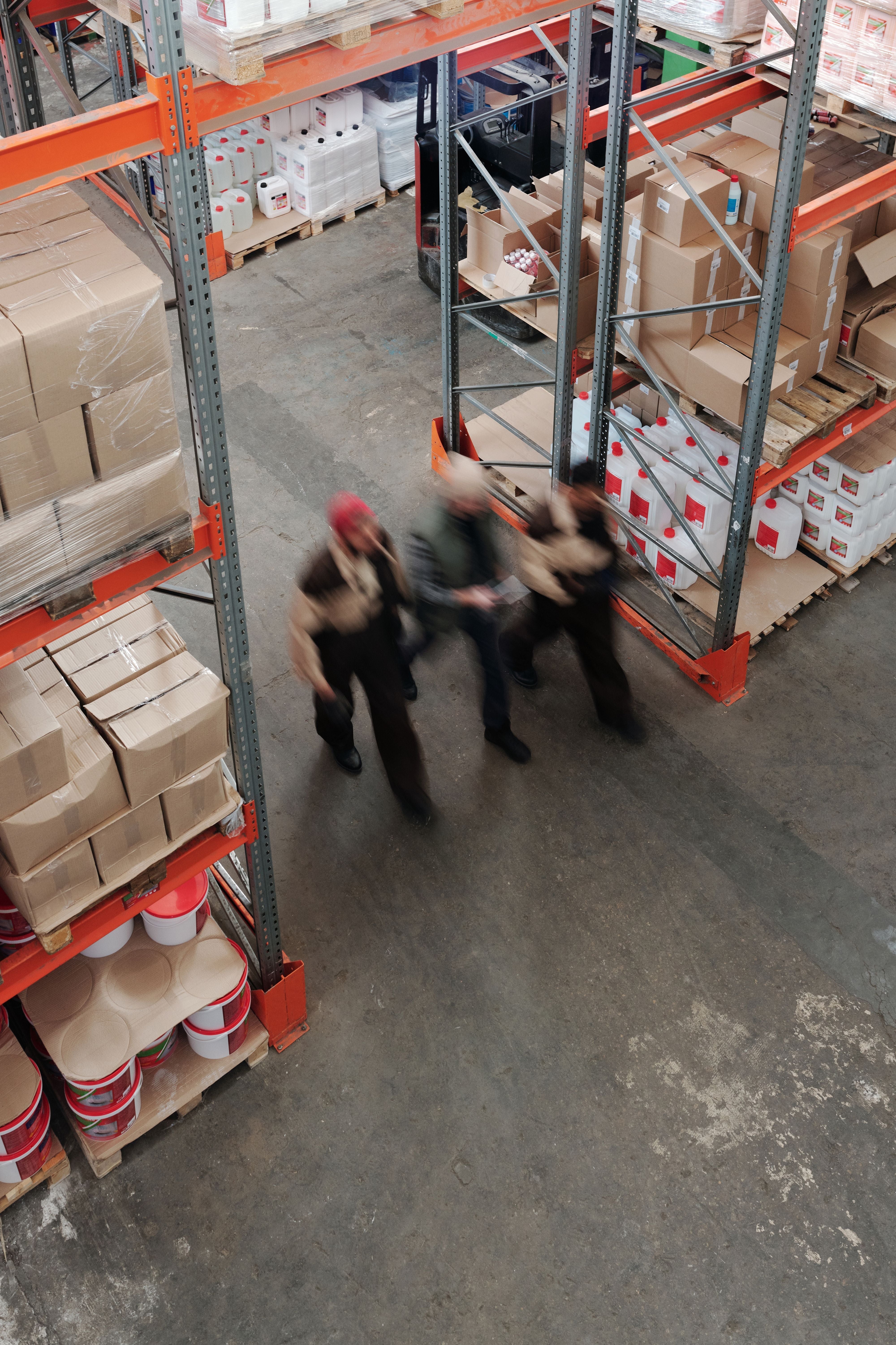 Choosing the Right Safety Shoes: Why They Matter More Than You Think
